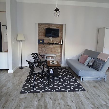 Ovaros Apartman Veszprém Εξωτερικό φωτογραφία