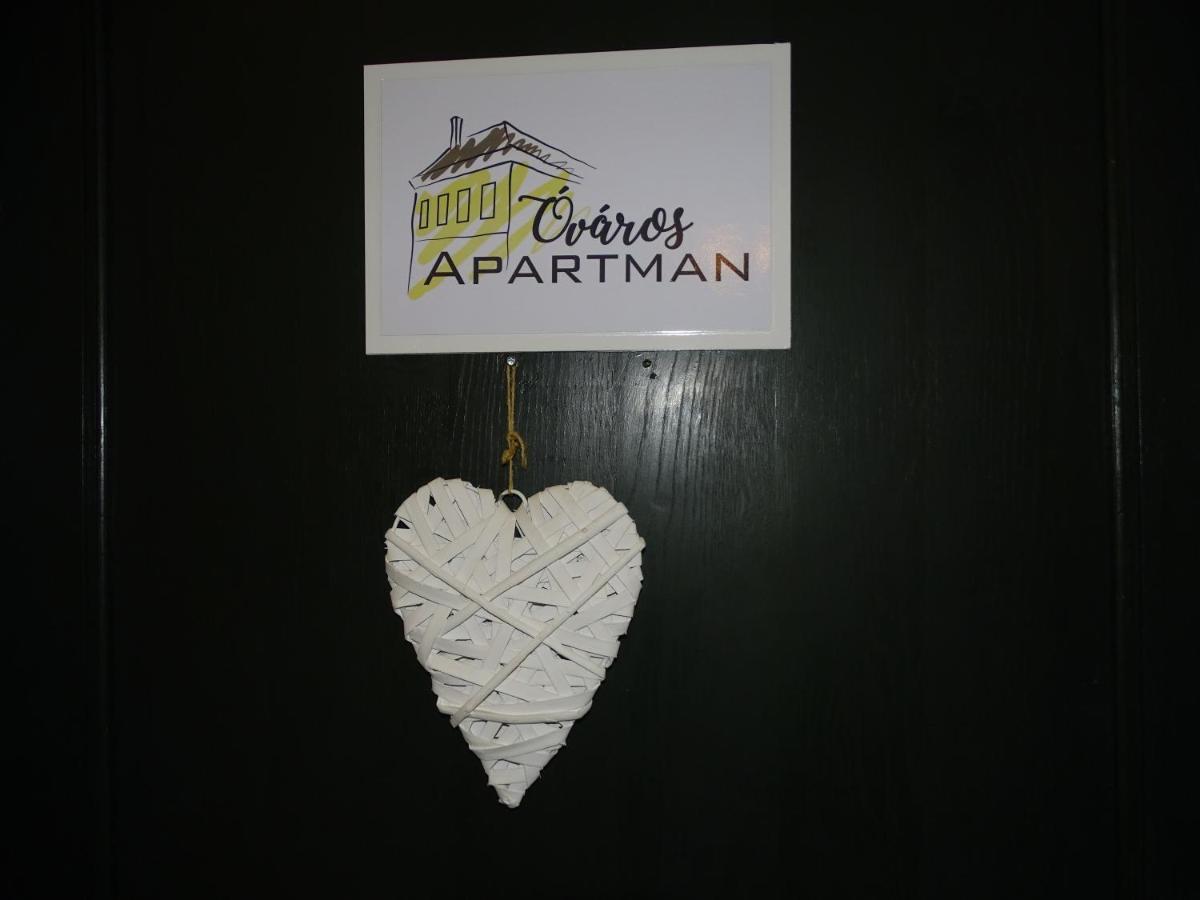 Ovaros Apartman Veszprém Εξωτερικό φωτογραφία
