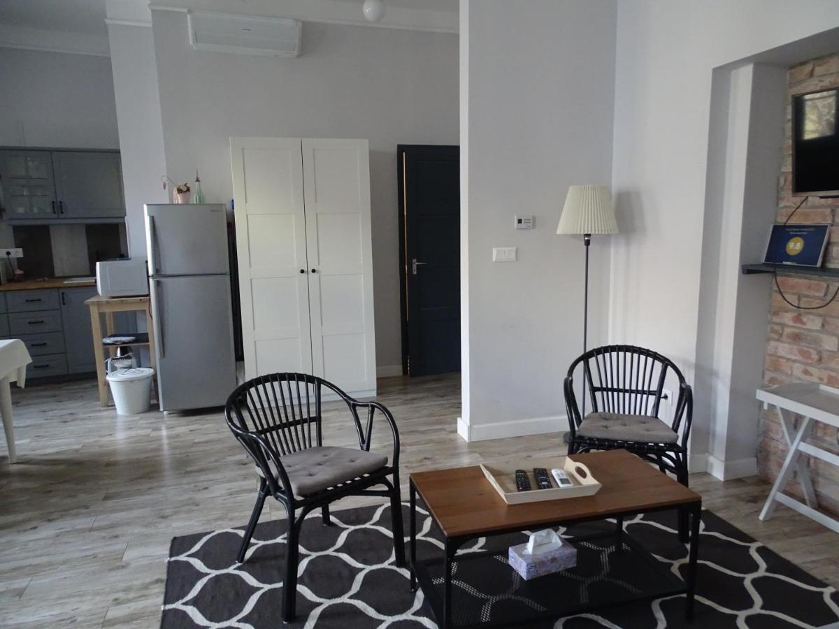 Ovaros Apartman Veszprém Εξωτερικό φωτογραφία