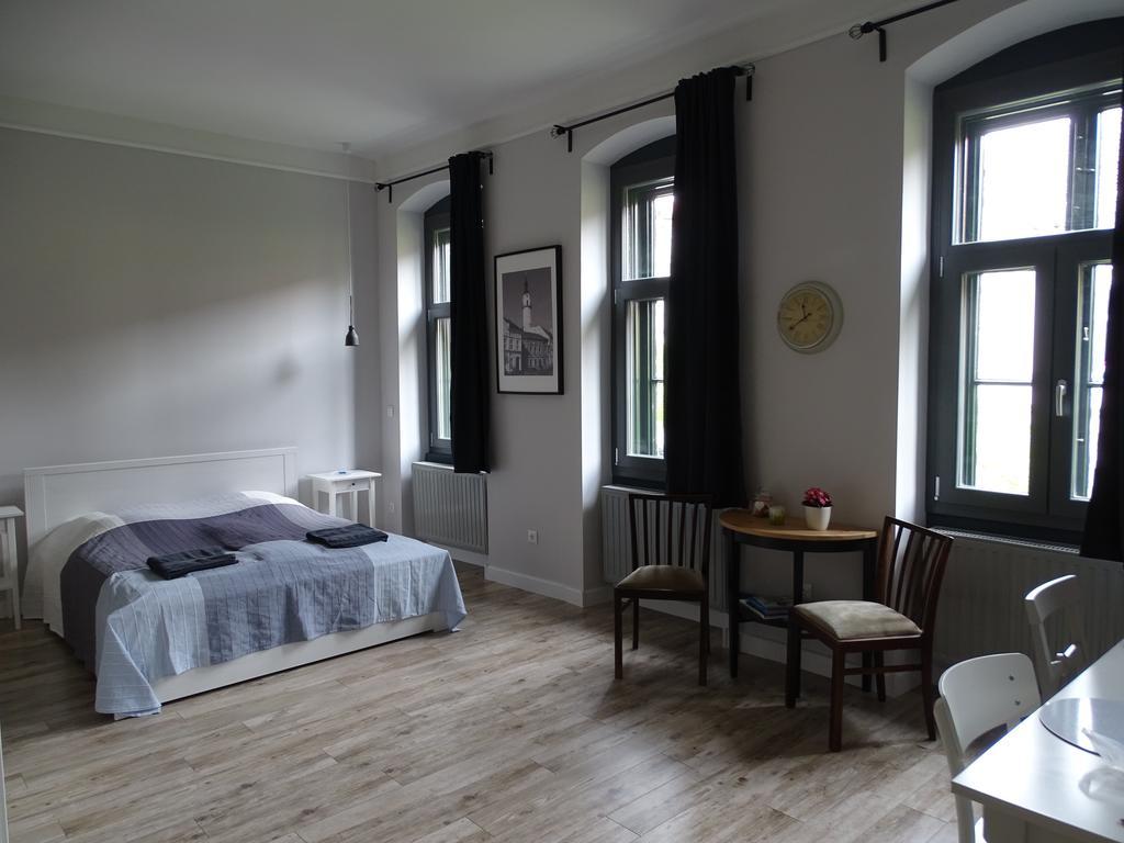 Ovaros Apartman Veszprém Εξωτερικό φωτογραφία