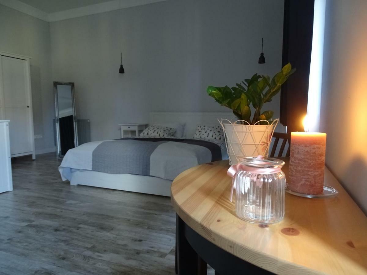 Ovaros Apartman Veszprém Εξωτερικό φωτογραφία